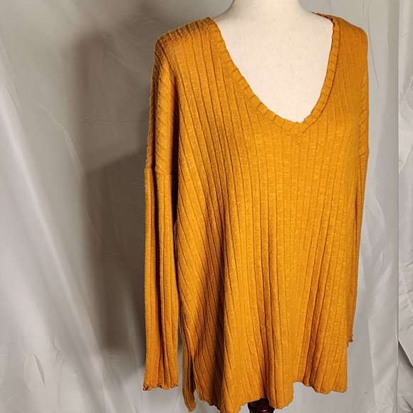 Urban Outfitters Out from Under Mustard Yellow Oversized Sweater Size S - Picture 4 of 8